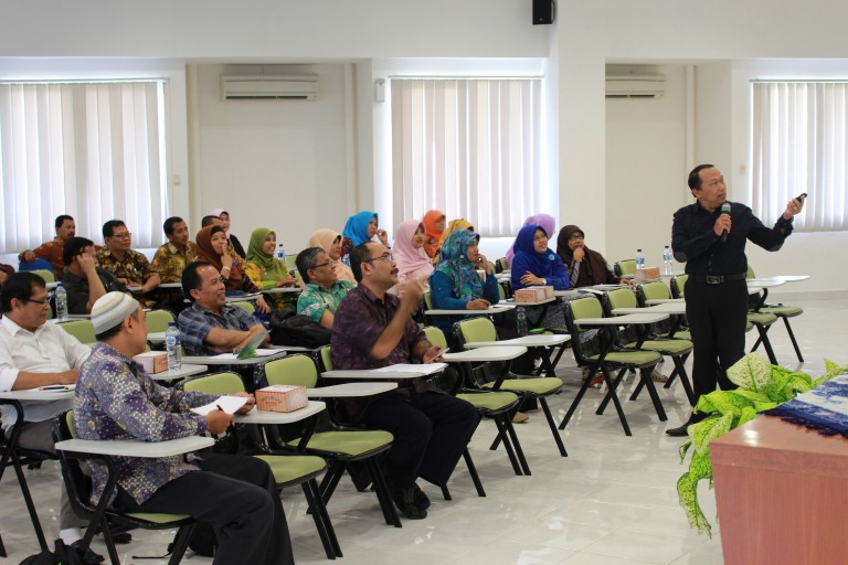 Workshop Pelayanan Prima Dan Motivasi Kerja Pustakawan Dan 