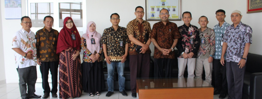 Kunjungan Dari Perpustakaan UM